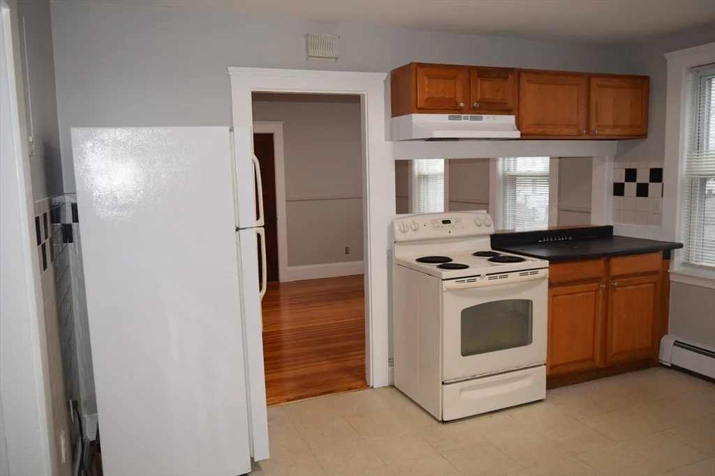 2 bed, 1 bath apartment for rent at 12 Arthur Ave Unit 1, Quincy — photo 26 of 28