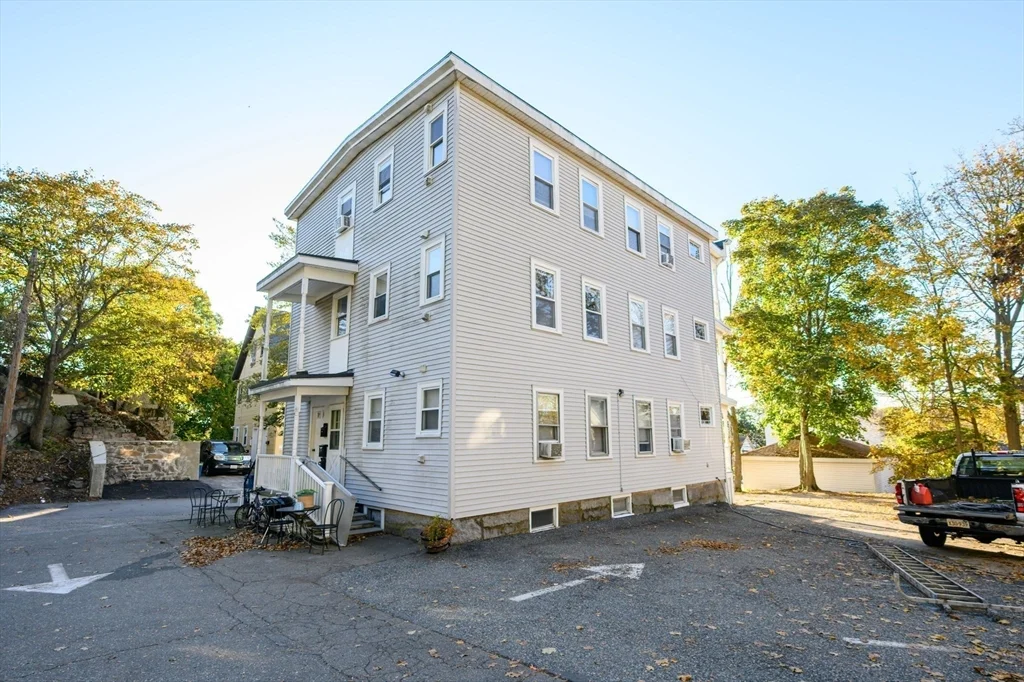 2 bed, 1 bath apartment for rent at 12 Arthur Ave Unit 1, Quincy — photo 3 of 28
