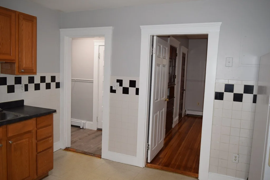 2 bed, 1 bath apartment for rent at 12 Arthur Ave Unit 1, Quincy — photo 23 of 28