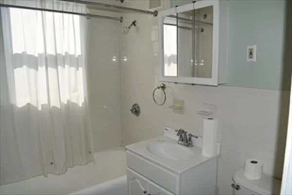 3 bed, 1 bath apartment for rent at 12 Astoria St Unit 3, Mattapan — photo 15 of 15