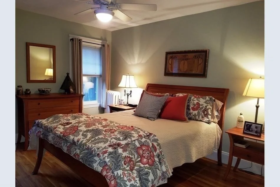 2 bed, 1 bath apartment for rent at 12 Athelstane Rd Unit 1, Newton Center — photo 6 of 11