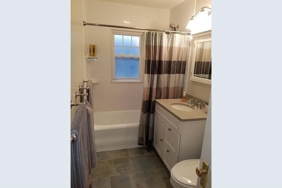 2 bed, 1 bath apartment for rent at 12 Athelstane Rd Unit 1, Newton Center — photo 5 of 11