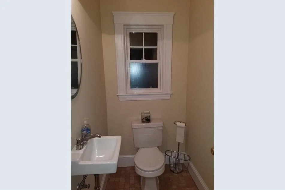 2 bed, 1 bath apartment for rent at 12 Athelstane Rd Unit 1, Newton Center — photo 9 of 11