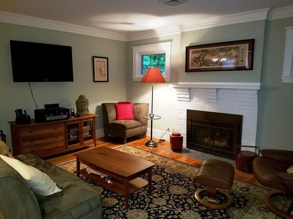 2 bed, 1 bath apartment for rent at 12 Athelstane Rd Unit 2, Newton Center — photo 2 of 13