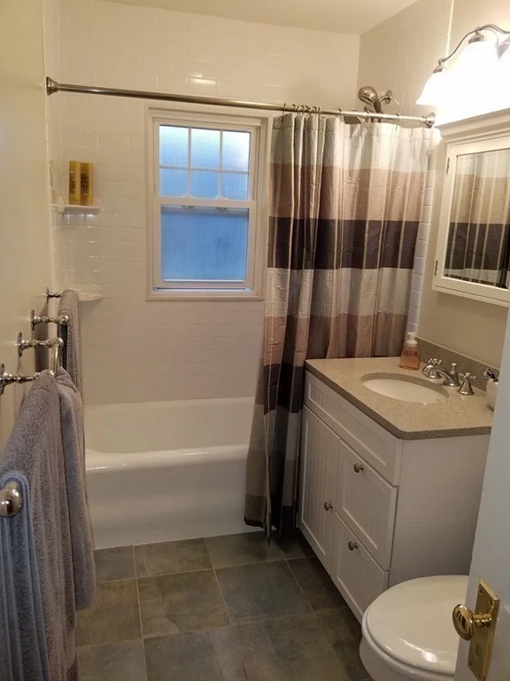 2 bed, 1 bath apartment for rent at 12 Athelstane Rd Unit 2, Newton Center — photo 6 of 13