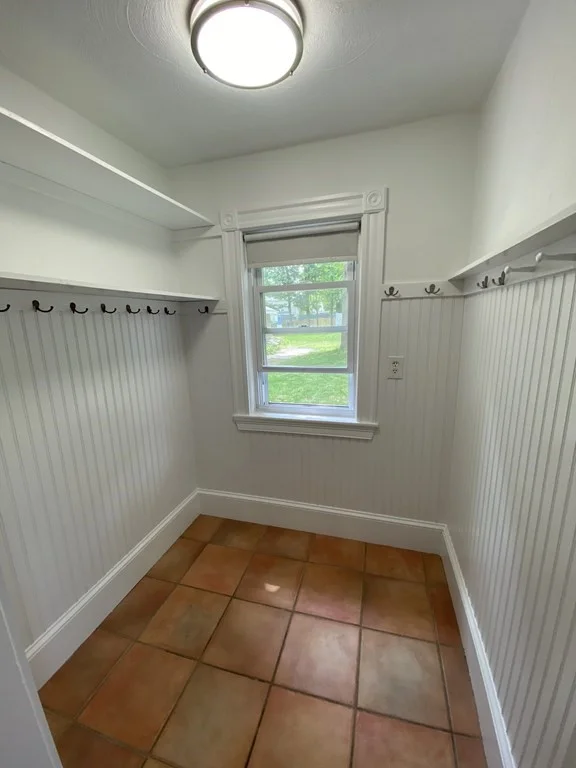 3 bed, 2 bath apartment for rent at 12 Avon St Unit 12, Reading — photo 7 of 25