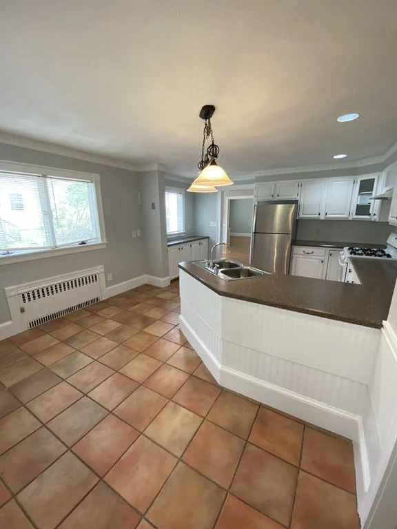 3 bed, 2 bath apartment for rent at 12 Avon St Unit 12, Reading — photo 6 of 25