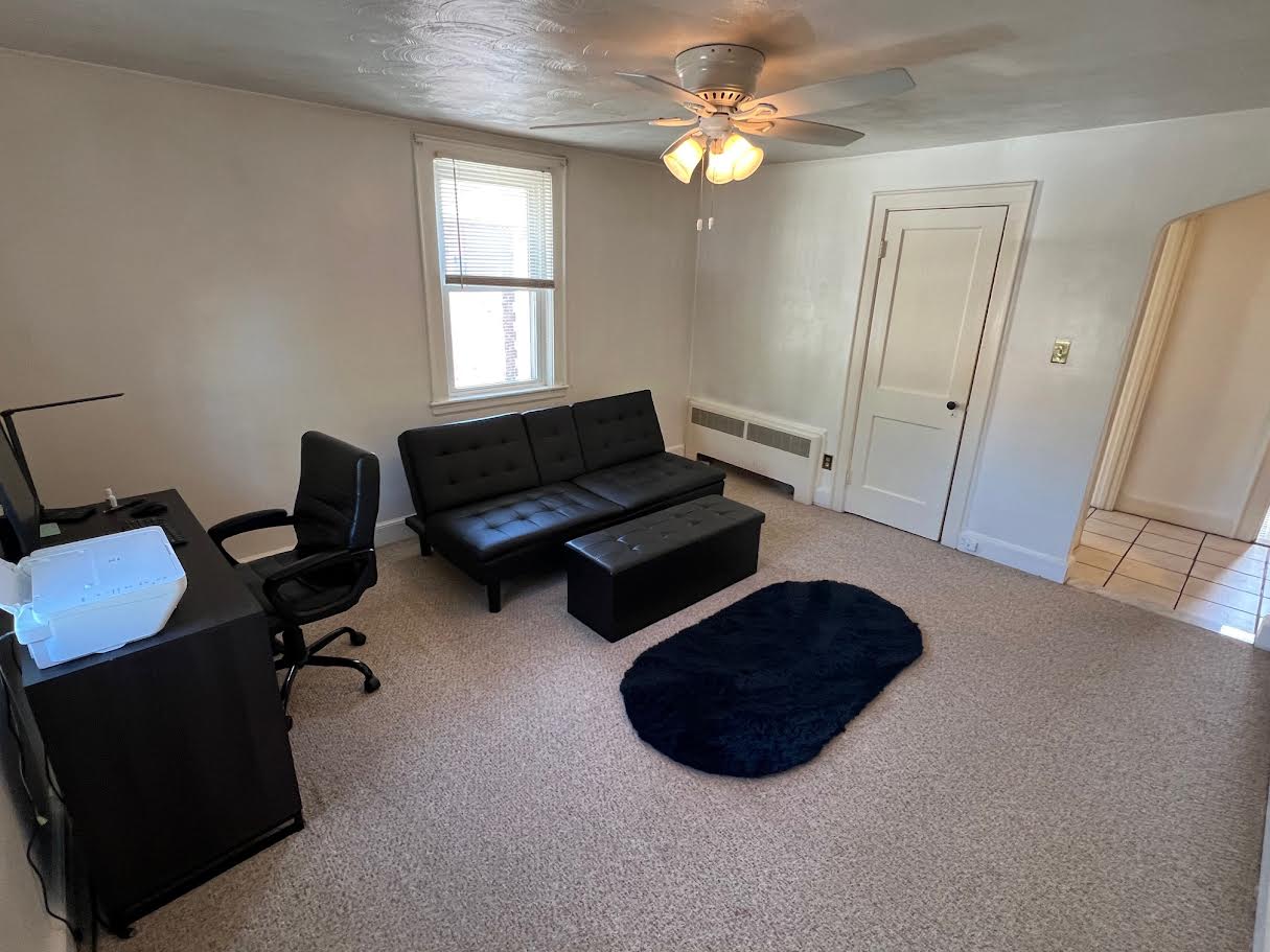 1 bed, 1 bath apartment for rent at 12 Bacon St Unit 6, Banks Square — photo 5 of 9