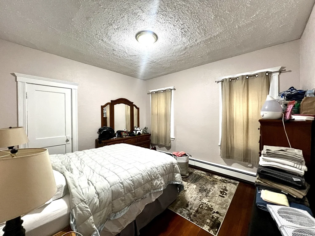 2 bed, 1 bath apartment for rent at 12 Bailey St Unit 1, West Somerville — photo 9 of 14
