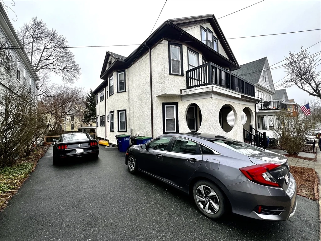 2 bed, 1 bath apartment for rent at 12 Bailey St Unit 1, West Somerville — photo 13 of 14