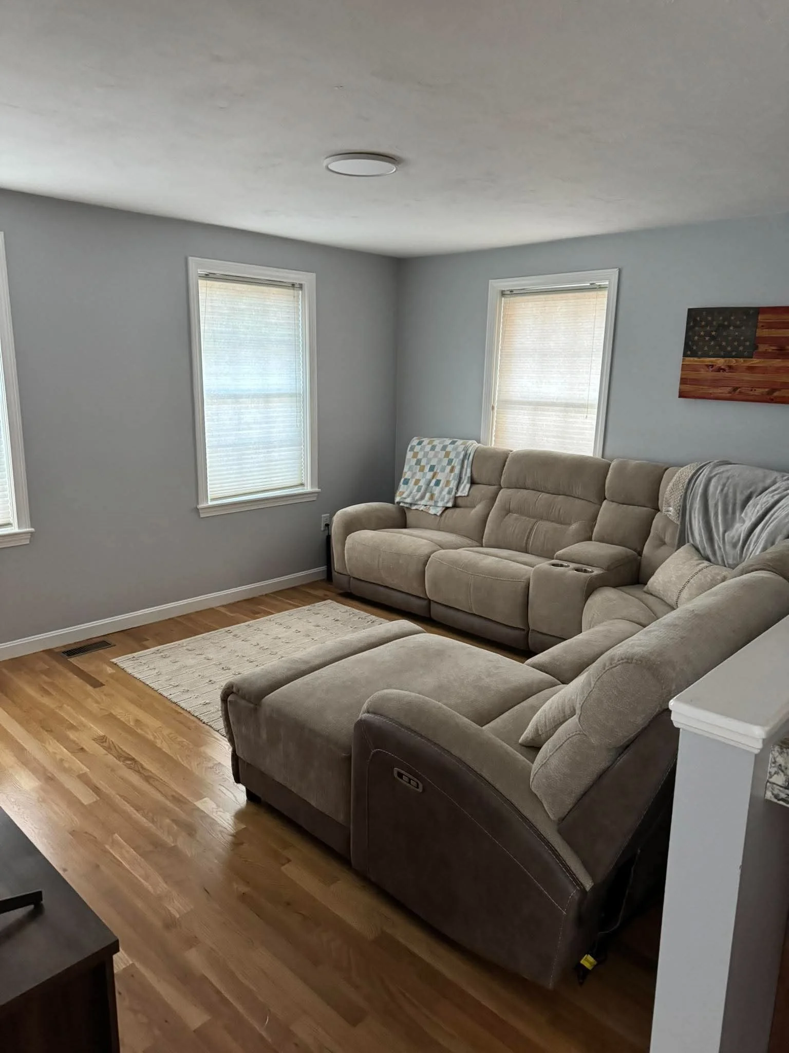 3 bed, 2 bath apartment for rent at 12 Baker Ave, Weymouth — photo 6 of 9