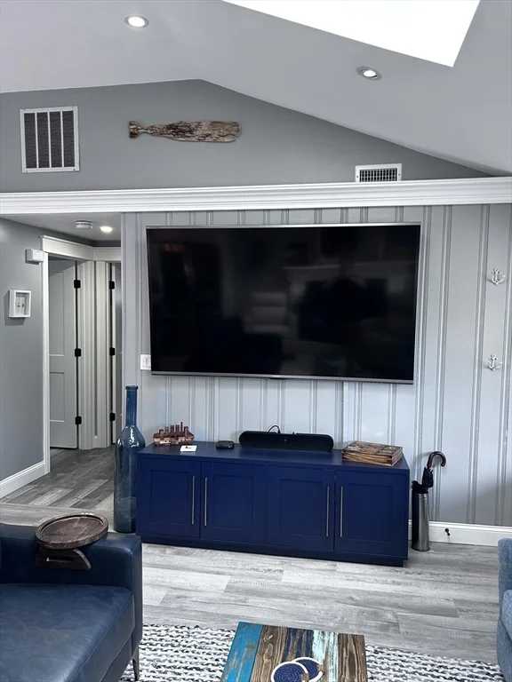 3 bed, 2 bath apartment for rent at 12 Barker Unit WINTER, Plum Island — photo 9 of 24