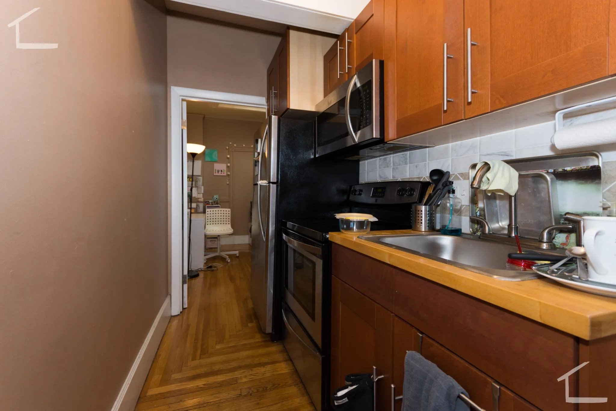 2 bed, 1 bath apartment for rent at 12 Bay State Rd Unit 4R, Fenway — photo 11 of 15