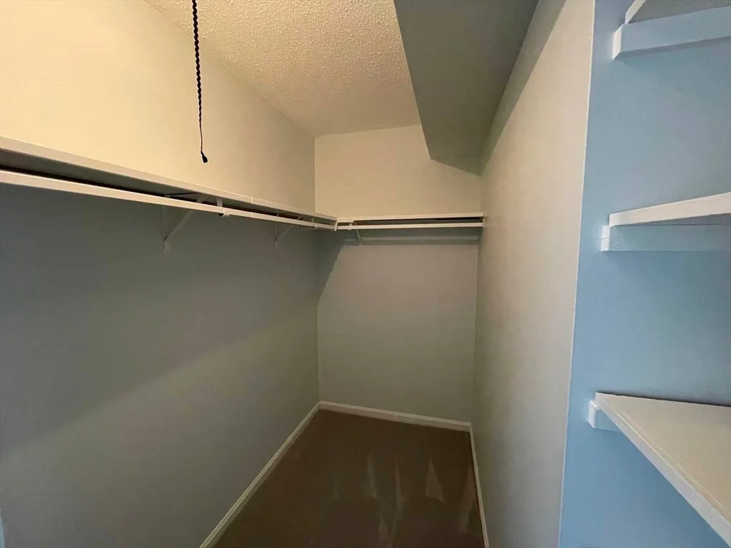 1 bed, 1 bath apartment for rent at 12 Beals Cove Rd Unit H, Hingham — photo 6 of 11