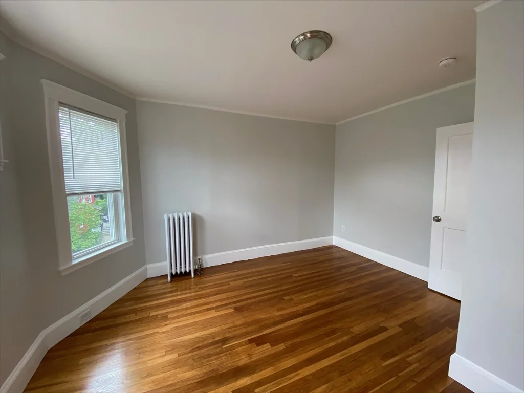 3 bed, 1 bath apartment for rent at 12 Becket St Unit 3, Dorchester — photo 6 of 13