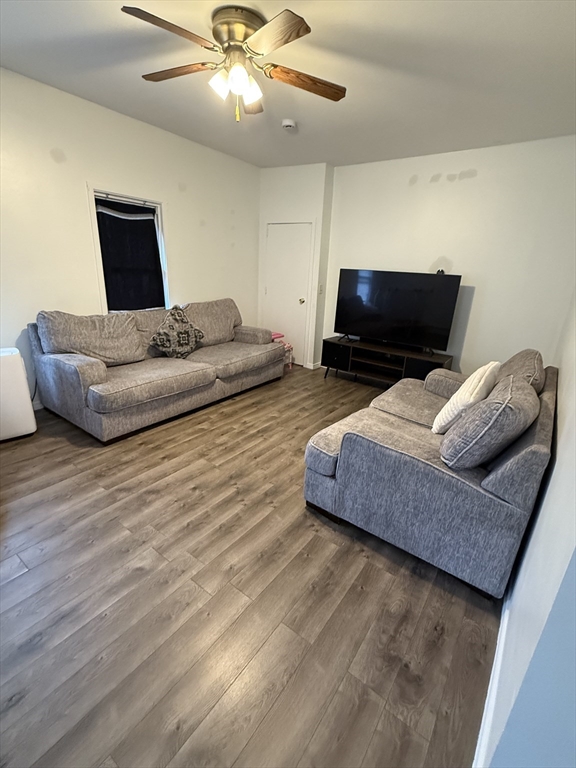 2 bed, 1 bath apartment for rent at 12 Beech St Unit 1, Fitchburg — photo 4 of 13