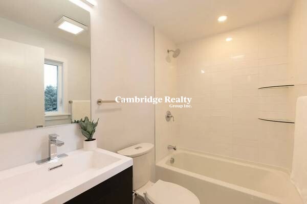 4 bed, 3.5 bath apartment for rent at 12 Belmont St Unit T, Newton Corner — photo 9 of 13