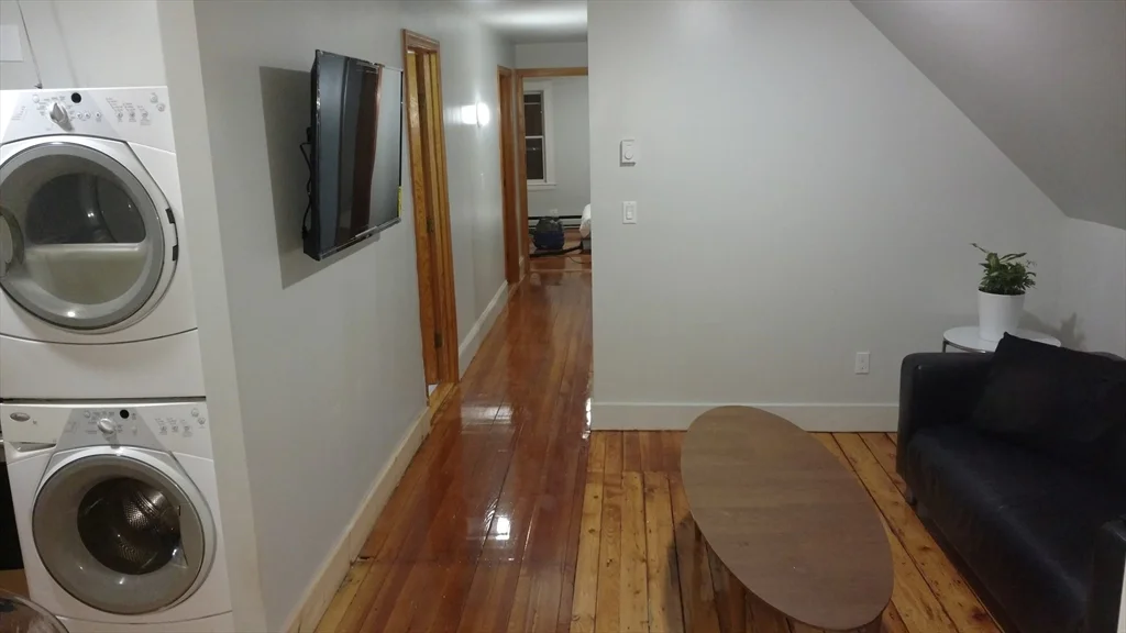 3 bed, 1 bath apartment for rent at 12 Bennett St Unit 3, Brighton — photo 6 of 17