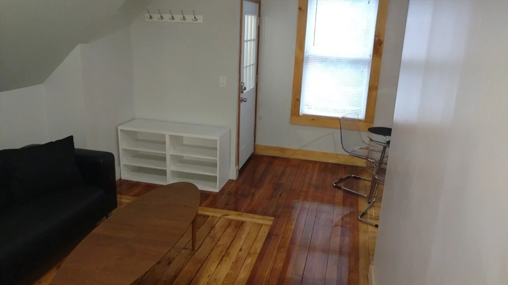 3 bed, 1 bath apartment for rent at 12 Bennett St Unit 3, Brighton — photo 8 of 17