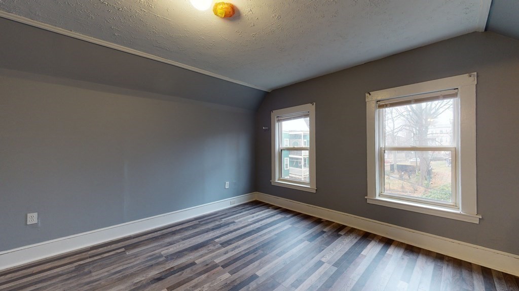 3 bed, 1 bath apartment for rent at 12 Bentham Rd Unit 0, Dorchester — photo 18 of 23