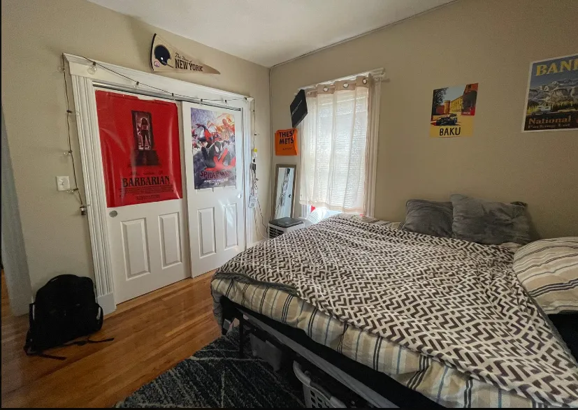 5 bed, 2 bath apartment for rent at 12 Berwick Rd Unit ., South Medford — photo 19 of 20