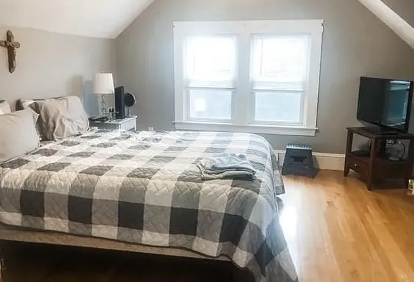 5 bed, 2 bath apartment for rent at 12 Berwick Rd Unit ., South Medford — photo 15 of 20