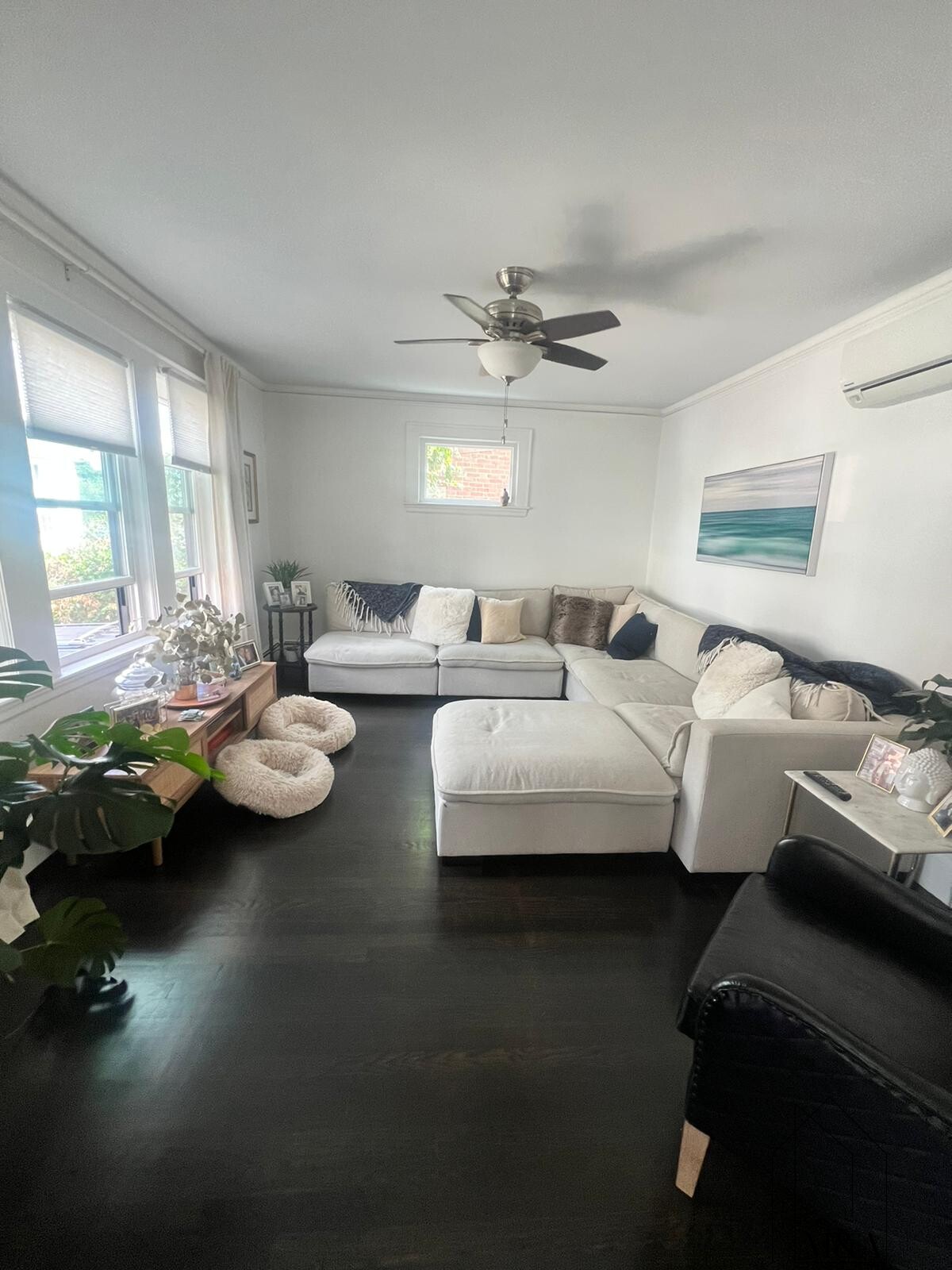 3.5 bed, 2 bath apartment for rent at 12 Bothwell Rd Unit 12, Oak Square — photo 1 of 16