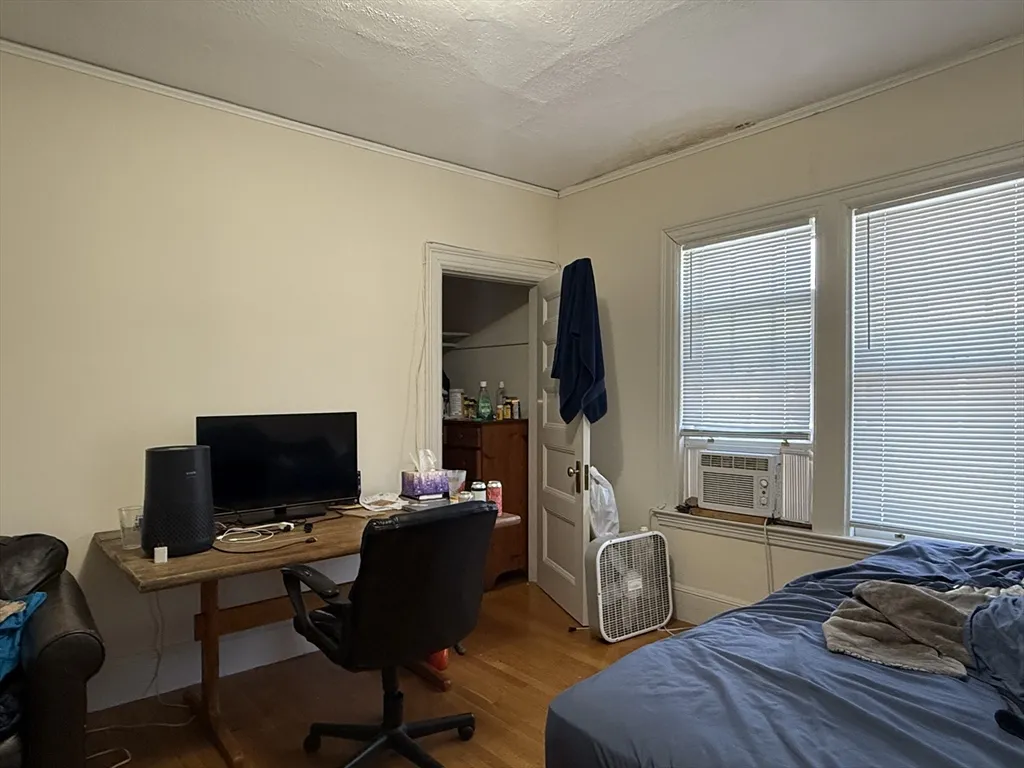 4 bed, 3.5 bath apartment for rent at 12 Braemore Rd Unit 1, Brighton — photo 20 of 20