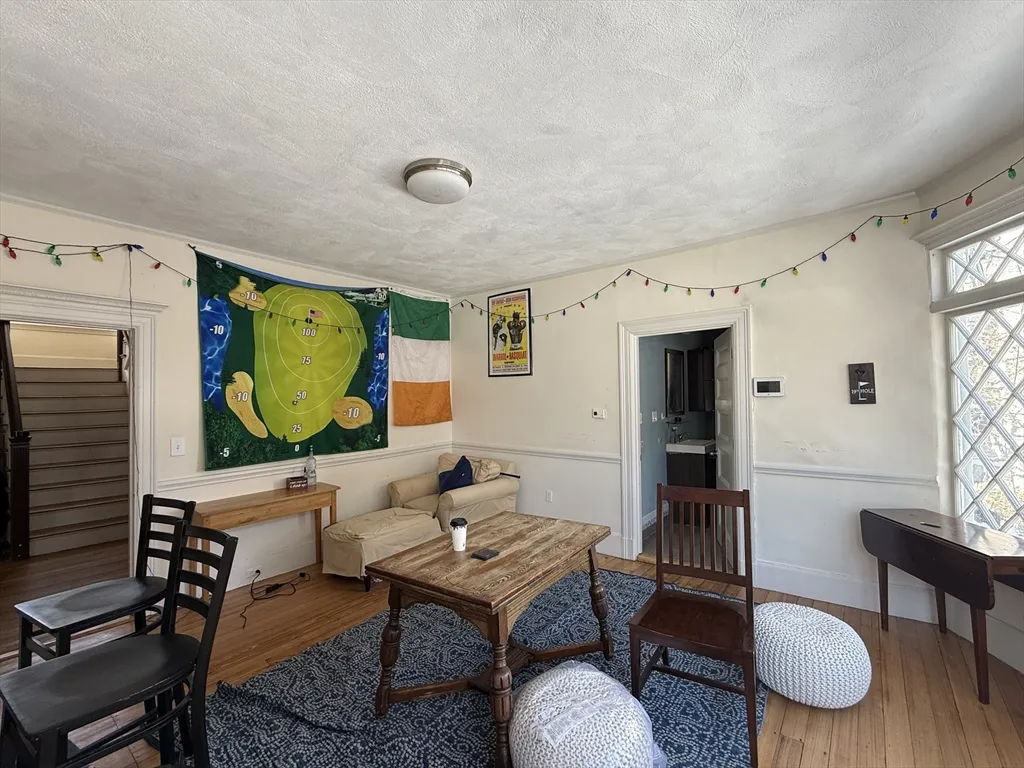 4 bed, 3.5 bath apartment for rent at 12 Braemore Rd Unit 1, Brighton — photo 12 of 20
