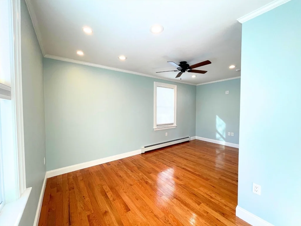 2 bed, 1 bath apartment for rent at 12 Briggs St Unit 1, Salem — photo 12 of 24