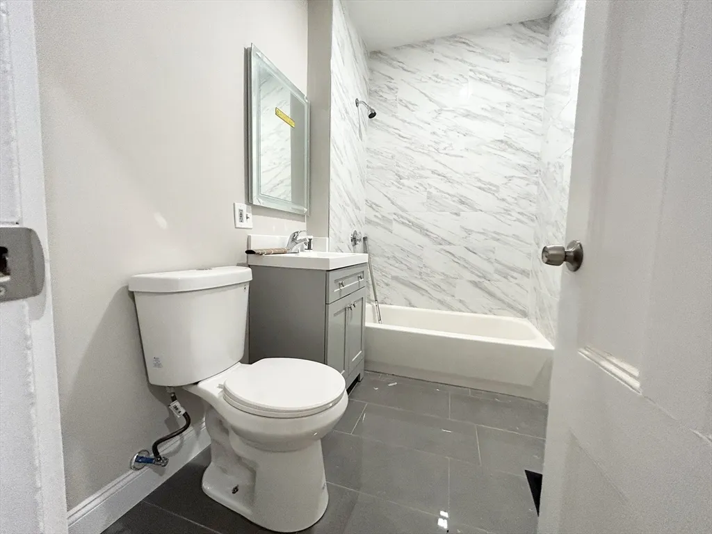 4 bed, 1 bath apartment for rent at 12 Buttonwood Unit 1, Boston — photo 9 of 9