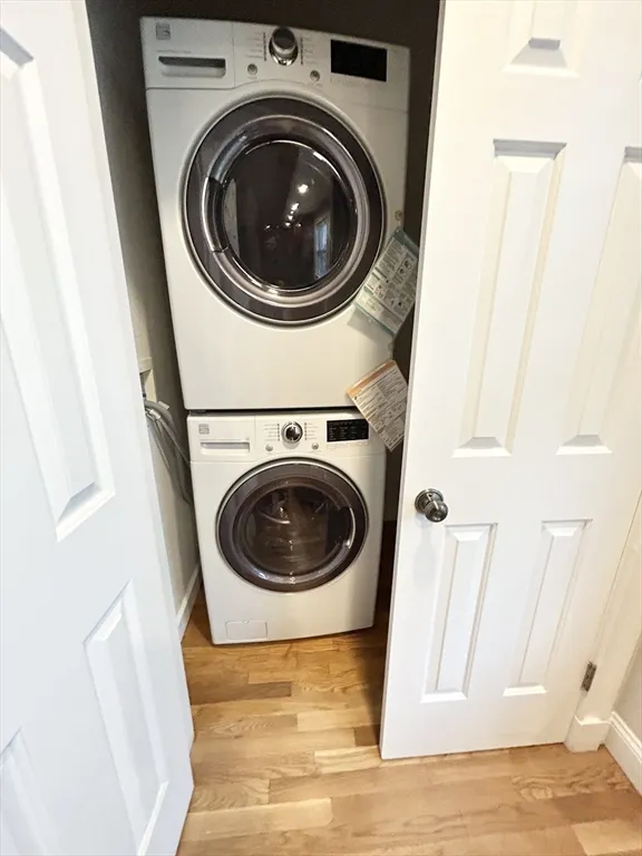 3 bed, 1 bath apartment for rent at 12 Buttonwood Unit 3, Boston — photo 10 of 11