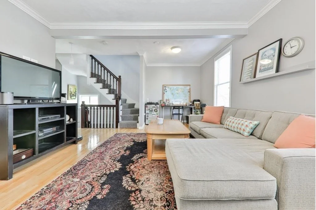 2 bed, 1 bath apartment for rent at 12 Cambria St Unit 2, Spring Hill — photo 3 of 11