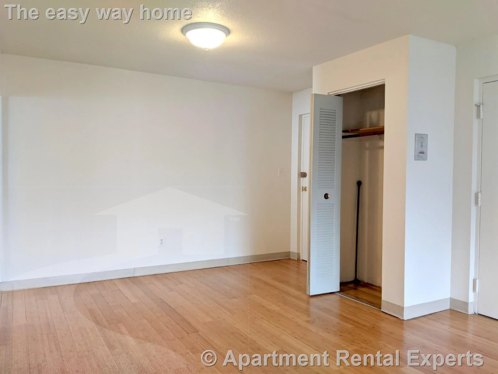 1 bed, 1 bath apartment for rent at 12 Cameron Ave Unit 10, Davis Square — photo 4 of 16