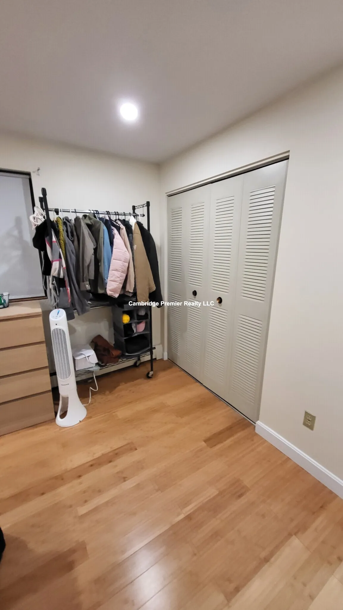 1 bed, 1 bath apartment for rent at 12 Cameron Ave Unit 6, Teele Square — photo 4 of 9