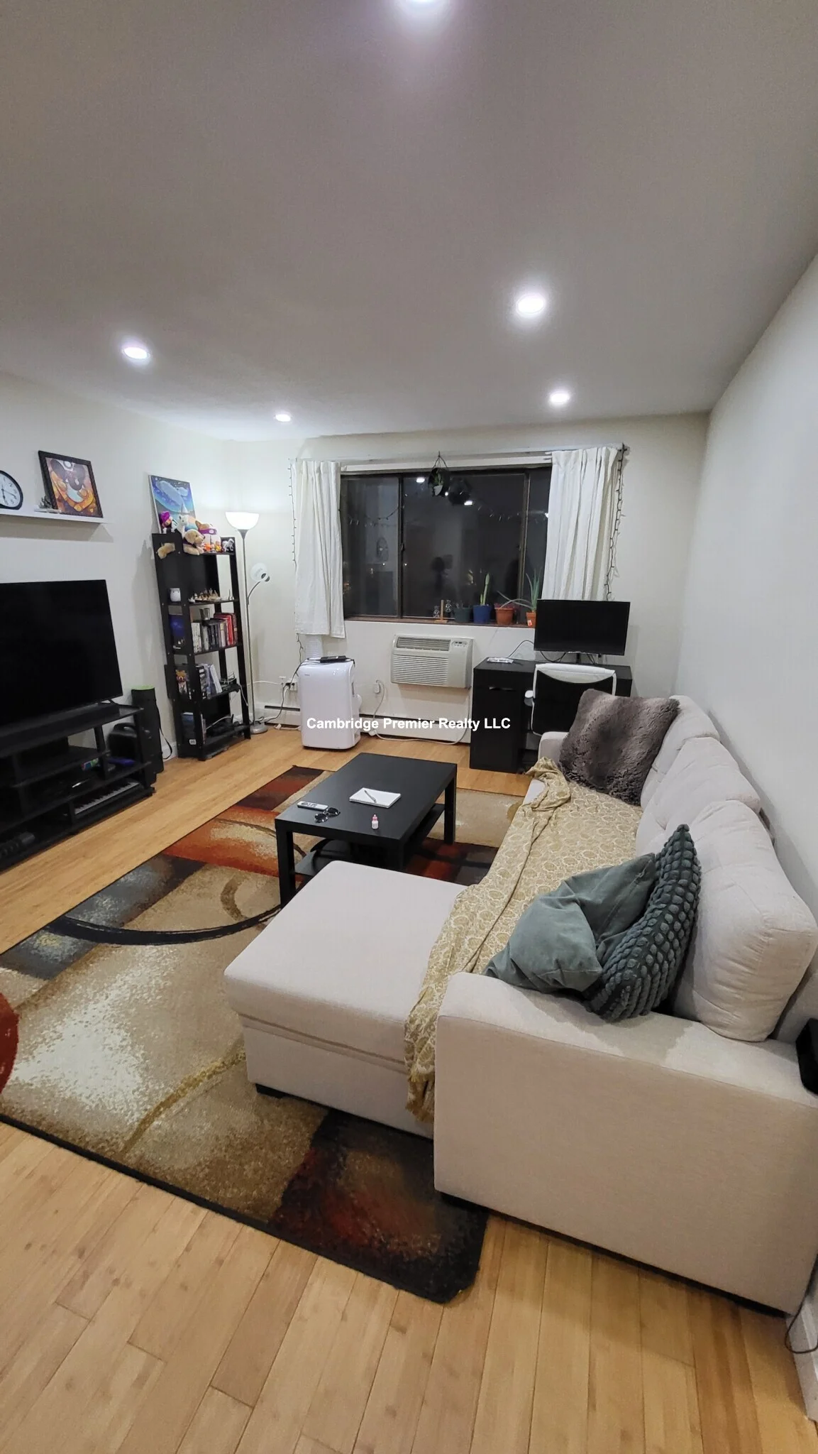 1 bed, 1 bath apartment for rent at 12 Cameron Ave Unit 6, Teele Square — photo 9 of 9