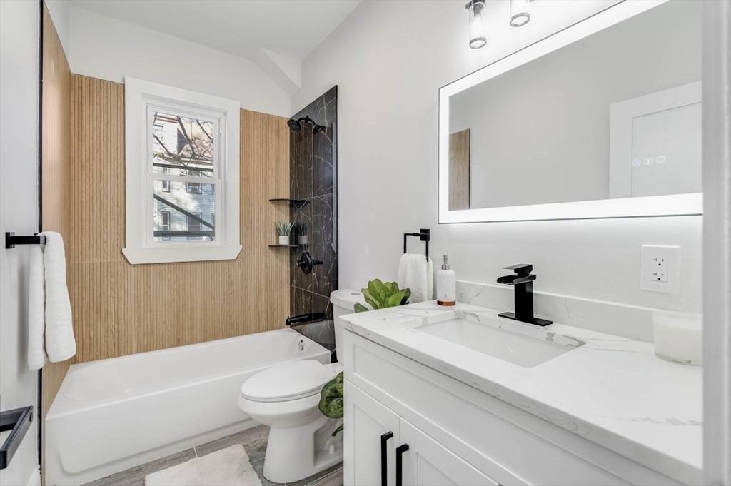 3 bed, 1 bath apartment for rent at 12 Capen Unit 1, Boston — photo 11 of 16