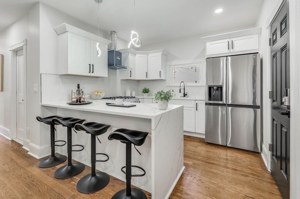 3 bed, 1 bath apartment for rent at 12 Capen Unit 1, Boston — photo 3 of 16