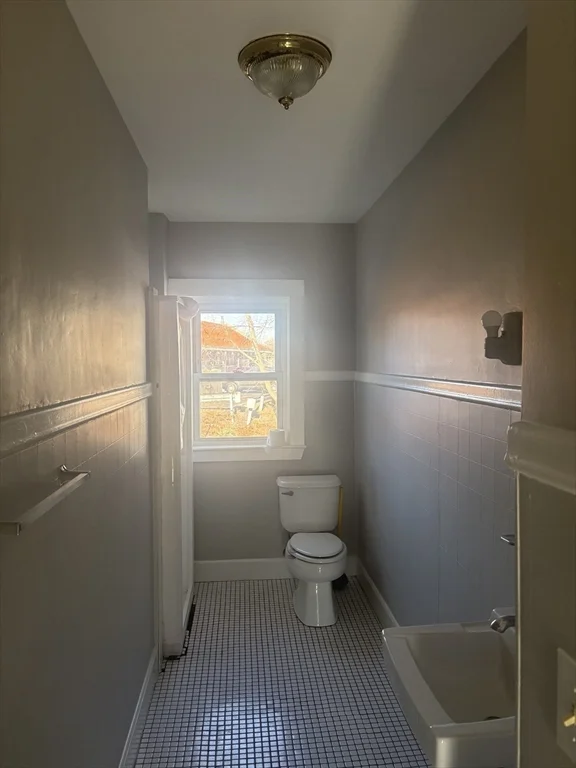 1 bed, 1 bath apartment for rent at 12 Capron St Unit 7, Attleboro — photo 7 of 7