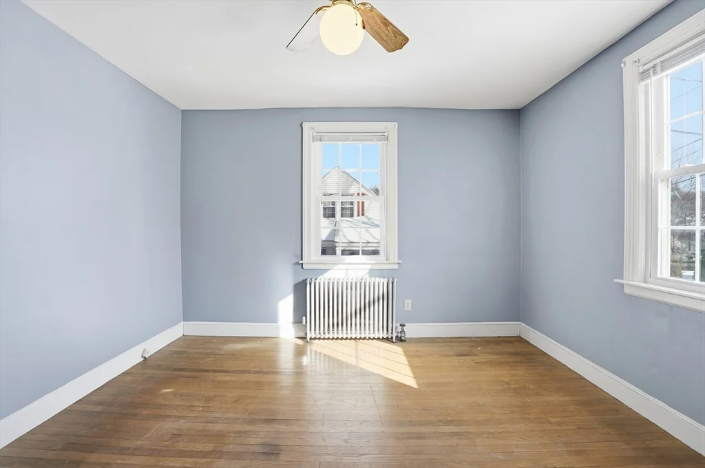 3 bed, 1 bath apartment for rent at 12 Cardinal Rd, Tatnuck — photo 14 of 31