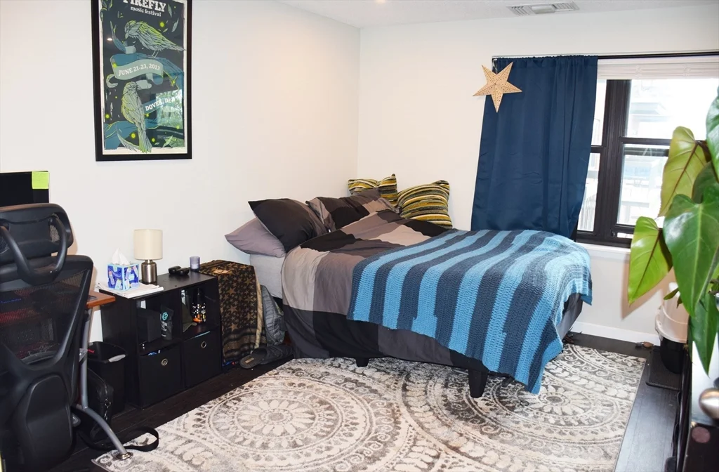2 bed, 2 bath apartment for rent at 12 Chancery Unit 307, Diamond District — photo 10 of 21