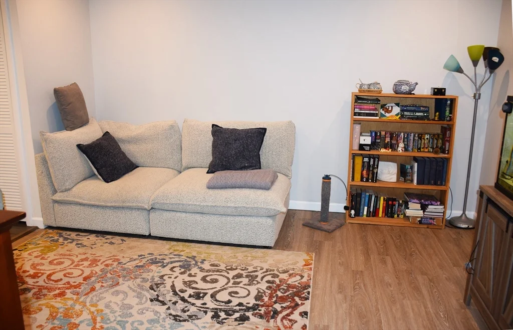 2 bed, 2 bath apartment for rent at 12 Chancery Unit 307, Diamond District — photo 7 of 21