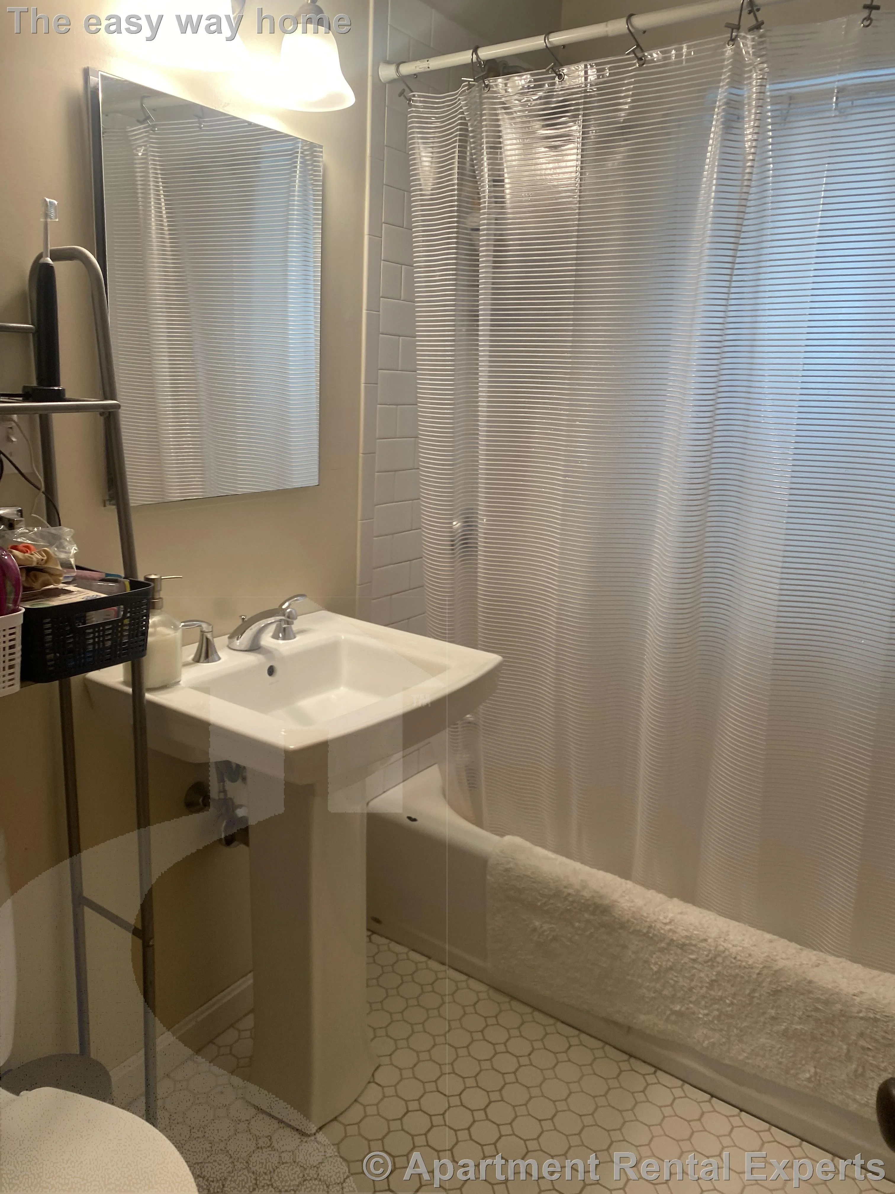 2 bed, 1 bath apartment for rent at 12 Charles E Ryan Rd Unit 1, Magoun Square — photo 17 of 17