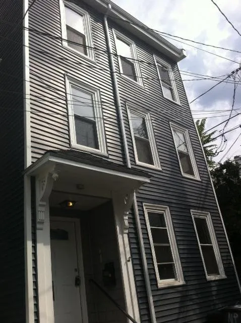 2.5 bed, 1 bath apartment for rent at 12 Cheever Ct Unit 3, East Boston — photo 10 of 10