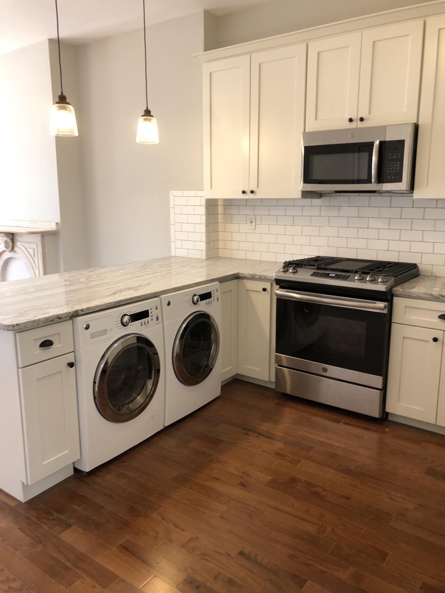 2.5 bed, 1 bath apartment for rent at 12 Chelsea St Unit 4, East Boston — photo 8 of 17