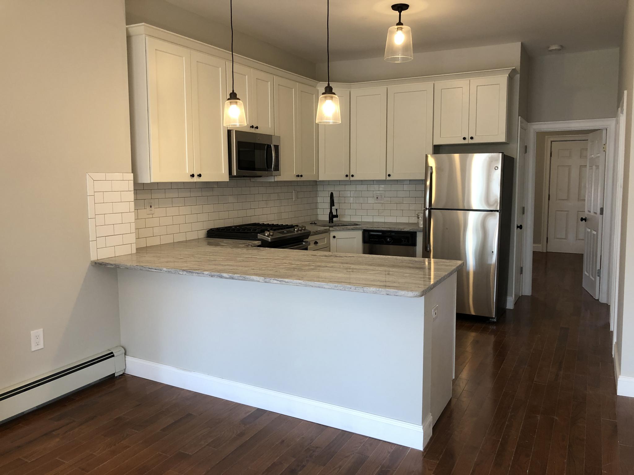 2.5 bed, 1 bath apartment for rent at 12 Chelsea St Unit 4, East Boston — photo 3 of 17