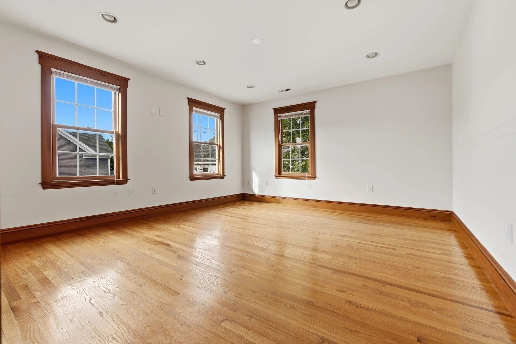 3 bed, 2 bath apartment for rent at 12 Cherry St Unit 4, Danvers — photo 23 of 38