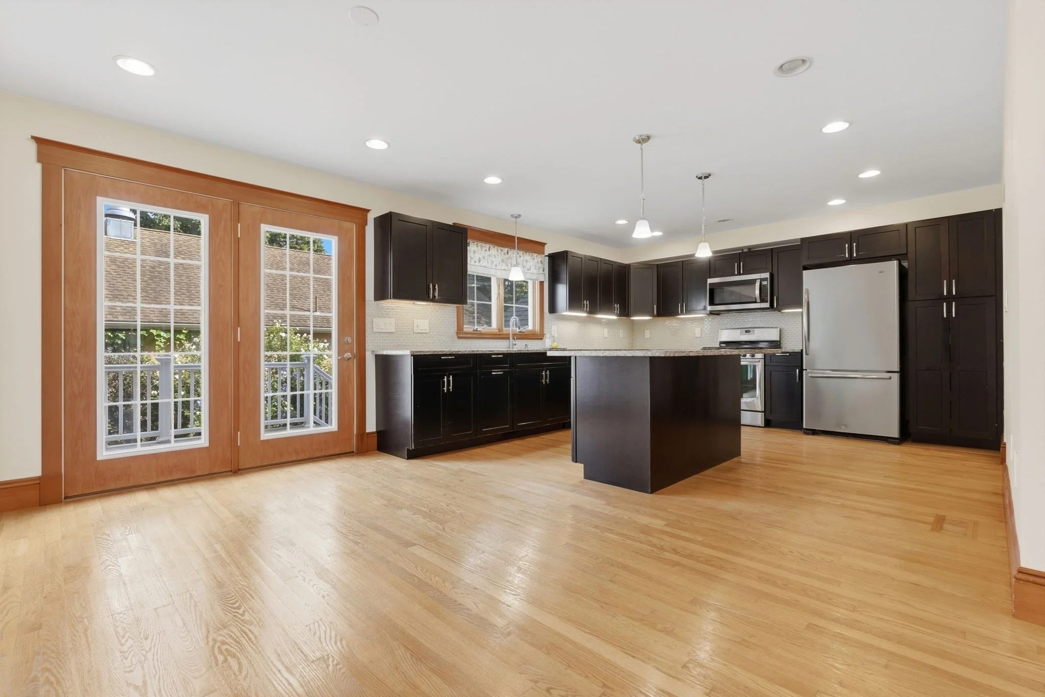 3 bed, 2 bath apartment for rent at 12 Cherry St Unit 4, Danvers — photo 14 of 38
