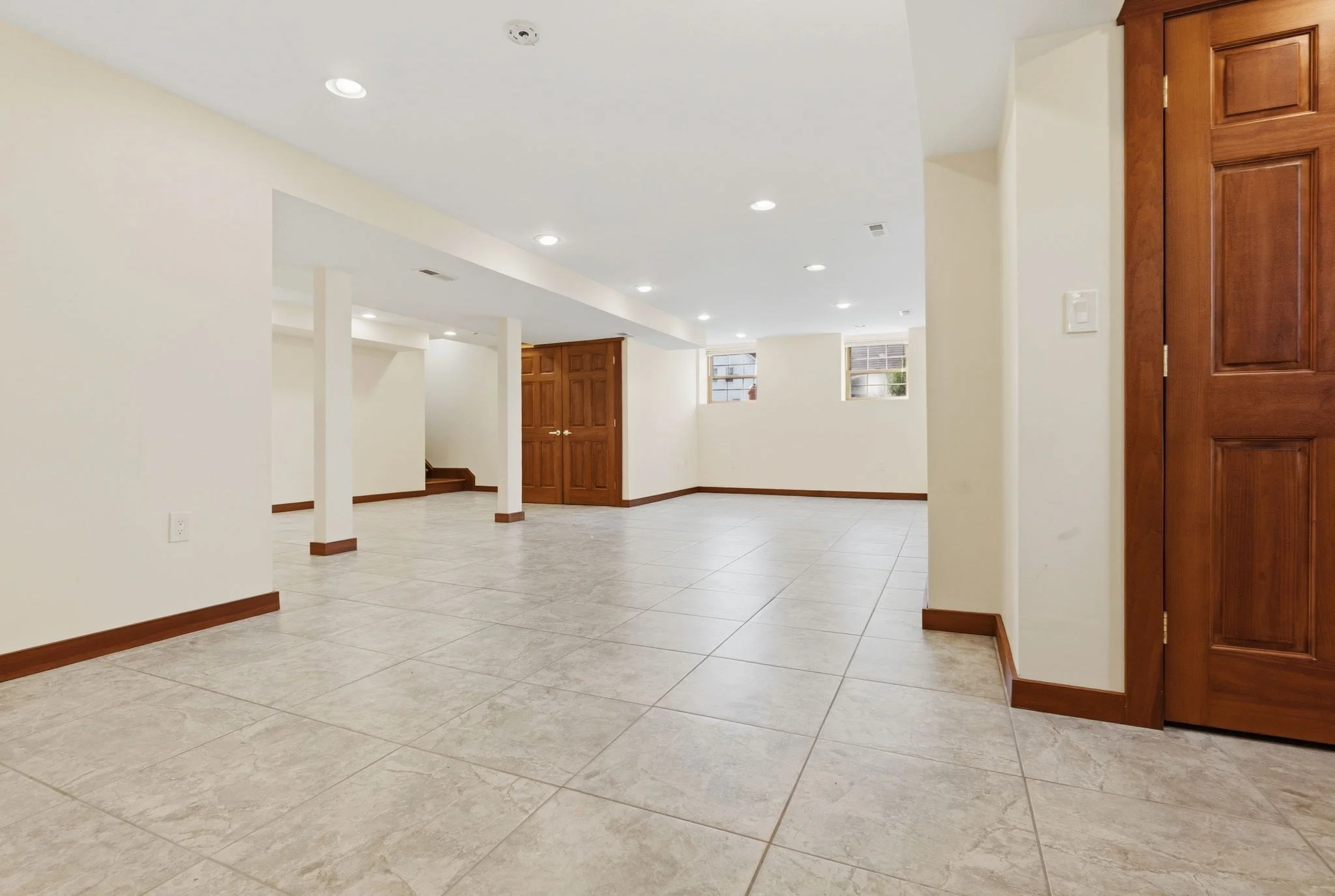 3 bed, 2 bath apartment for rent at 12 Cherry St Unit 4, Danvers — photo 34 of 38