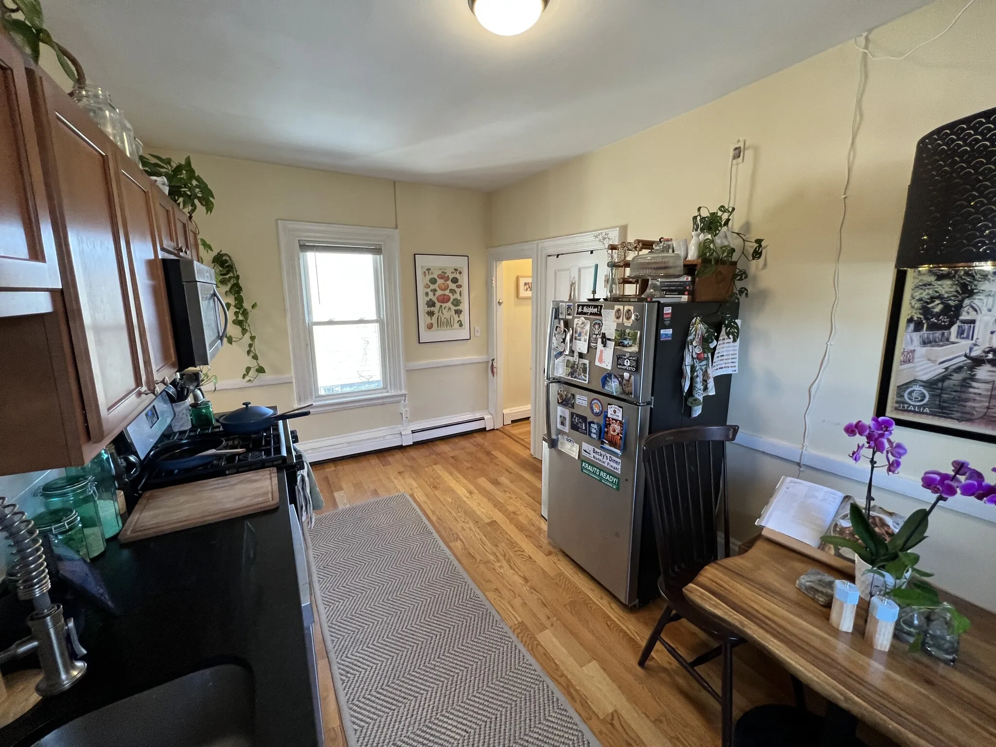 1 bed, 1 bath apartment for rent at 12 Claremon St Unit 12#2, Teele Square — photo 13 of 31